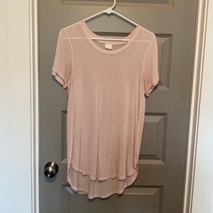 Light pink, short sleeve tee